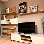 Corvin Luxury Apartment For Groups And Families