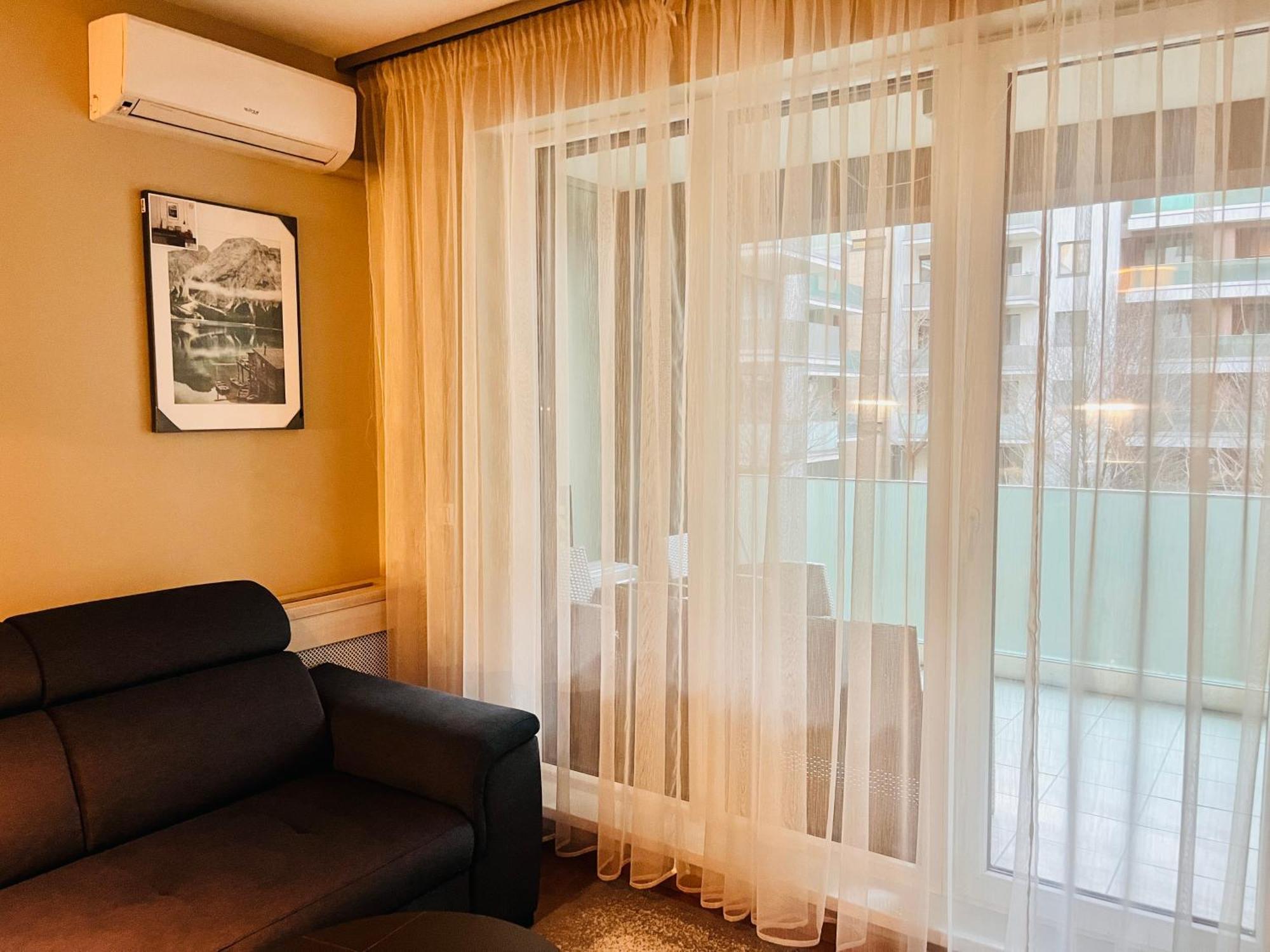 Apartment Ultra Sale - Alberto's - Book Now Budapest