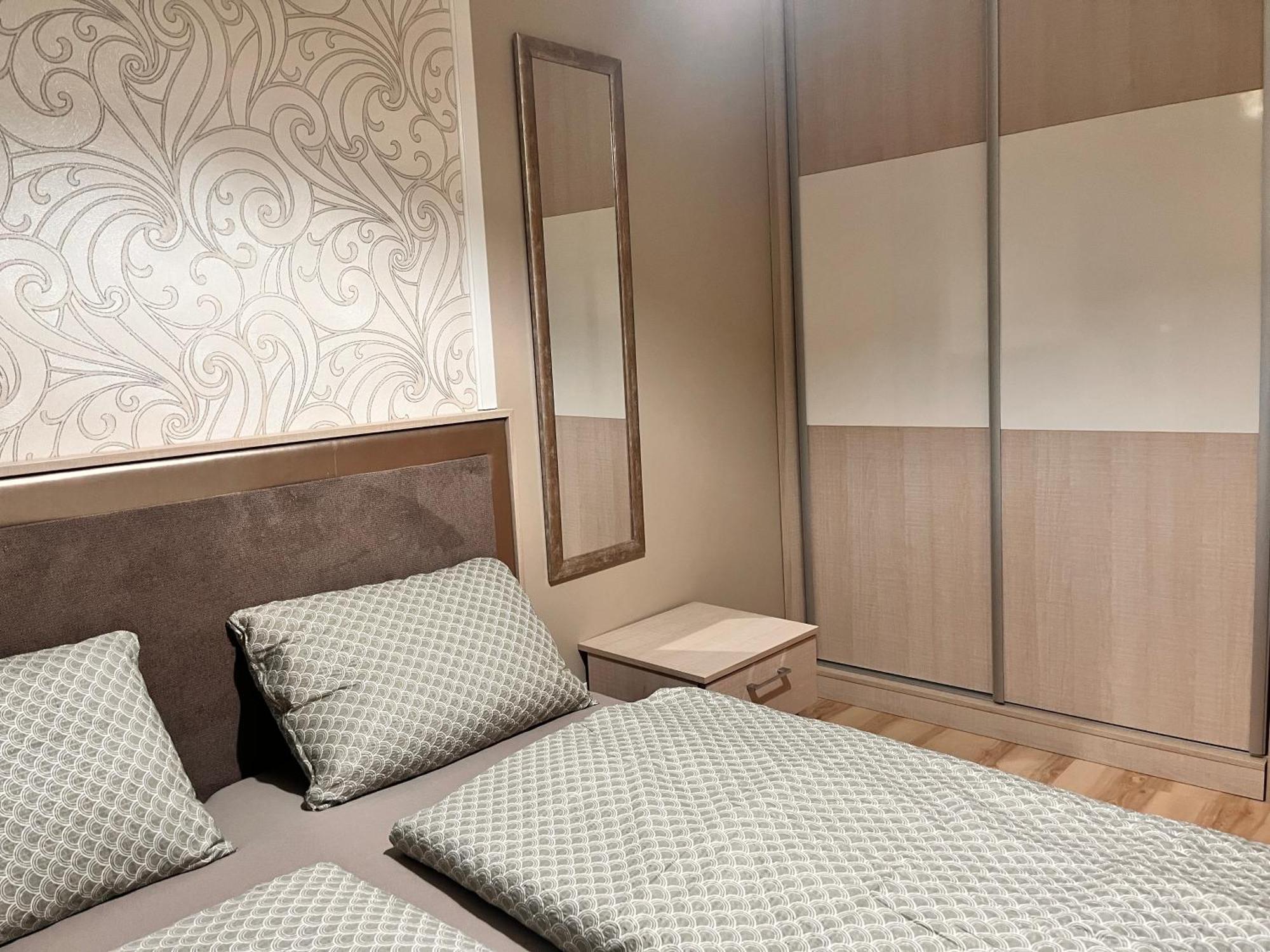Ultra Sale - Alberto's - Book Now * Budapest
